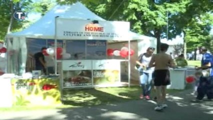 Belgrad'daki Turizm Fuarında Ebru ve Hat Çalışmaları Büyük İlgi Görüyor