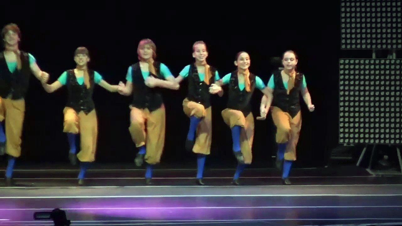 27 Chain of feet Final Show 2008 HD