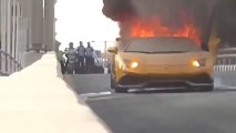 Lamborghini'si Alev Alev Yanan Dubai'linin İplememesi!