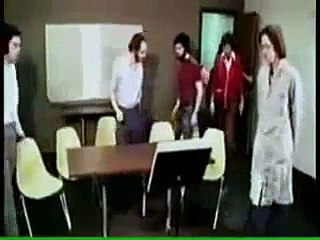 EXPERIMENTO DE SOLOMON ASCH