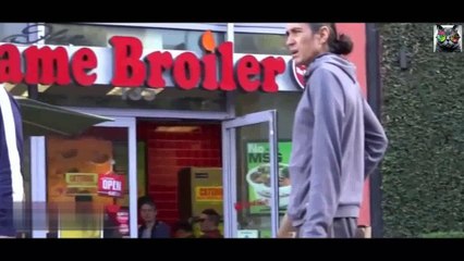 VIDEOS DE BROMAS PESADAS EN LA CALLE 4   TRATA DE NO REIR CON ESTE VIDEO   Videos de Risa