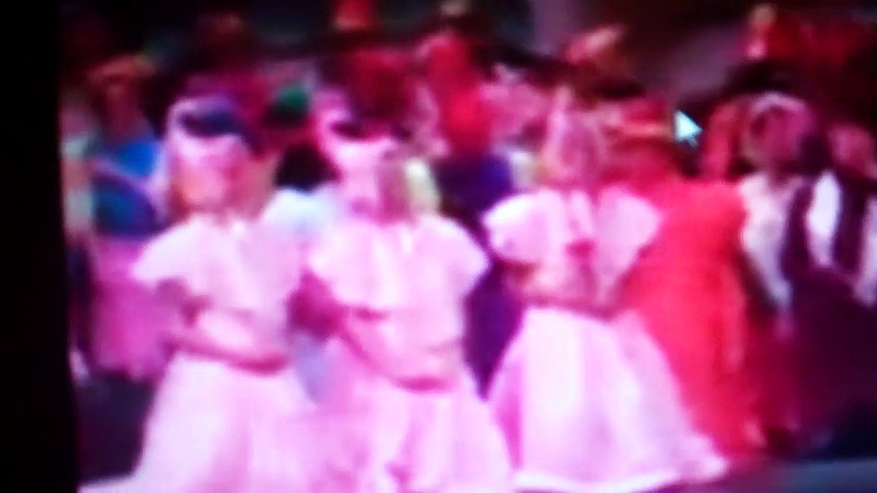 I Flit, I Float, I Feetly Flee I Fly song for Louisa (School Musical's Sound of Music)