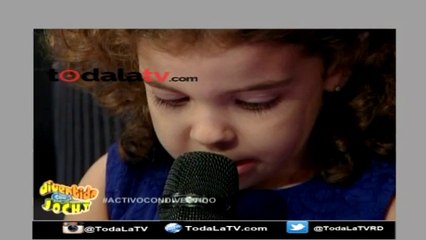Niña conmueve a los televidentes con el  poema  dicho a su Madre - Divertido con Jochy- Video