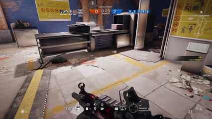 1V5 hostage clutch
