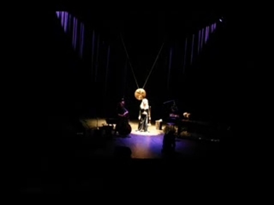 Intro et mise en scène - Marques d'Amour