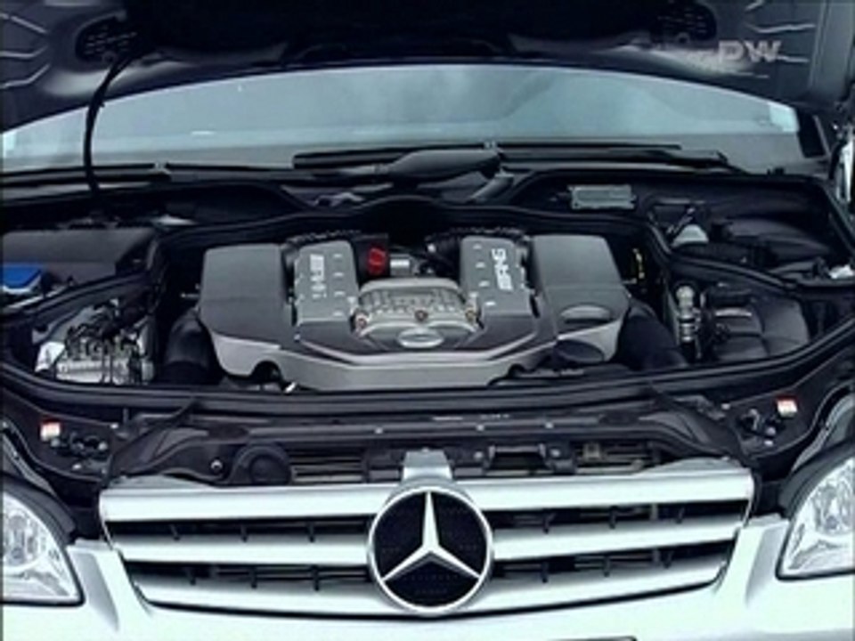 BMW M5 vs Mercedes CLS 55 AMG