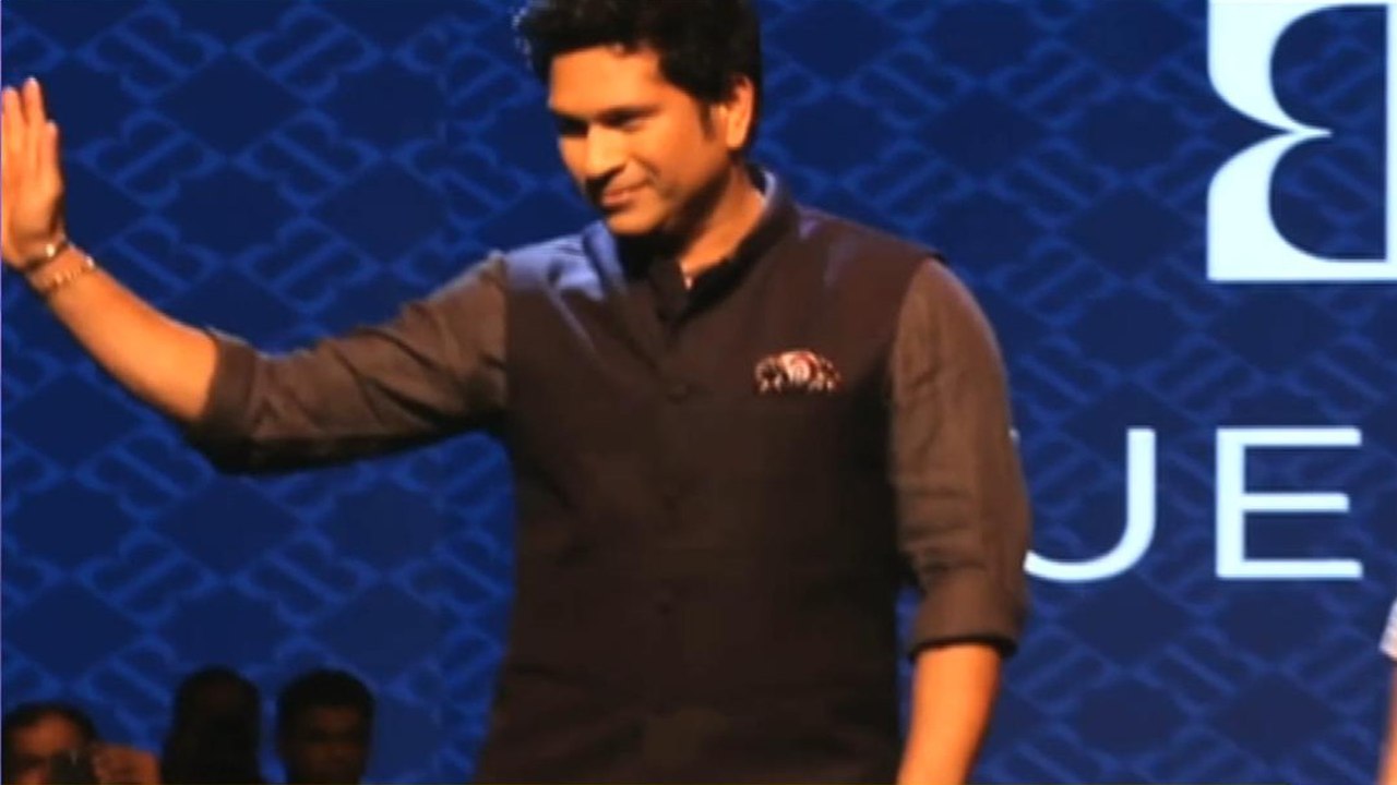 Sachin Tendulkar's Style Statement! | True Blue Launch Event