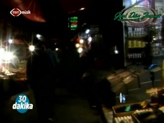 Aşkın Nur Yengi - Ayrılmam (1990)