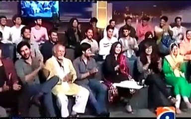 下载视频: See How Mathira Use Cheap Language In Geo Live Show But Pemra Is Still Silent