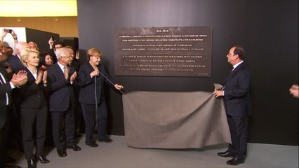 Hollande et Merkel inaugurent le Mémorial de Verdun rénové