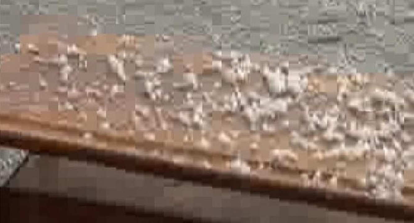 Uçurtma şenliğinde dolu sürprizi