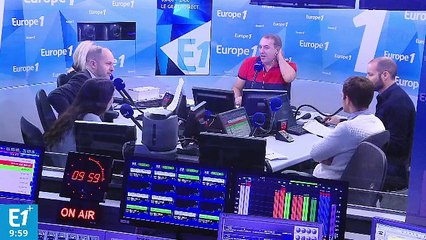 Le Père Fouras est pistonné par son père, Michel Drucker