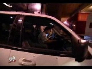 WWE - Kane vs Shane McMahon ambulancematch