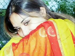 Beautiful Romantic urdu Poem for All the Lovers