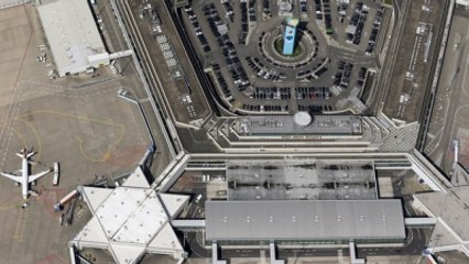 Köln Havalimanı'nda Uçuşlar Durduruldu