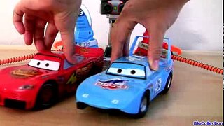 Cars 2 Launcher Playset With Count Down Starter Lightning McQueen, The King racing carstoys