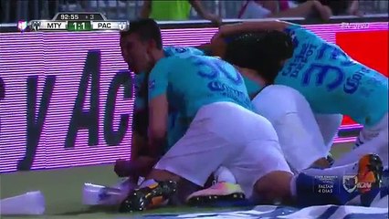 Víctor Guzmán anota el gol del título para Pachuca