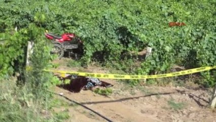 Manisa Turgutlu Sepetli Motosikletiyle Bağa Uçan Sürücü Öldü