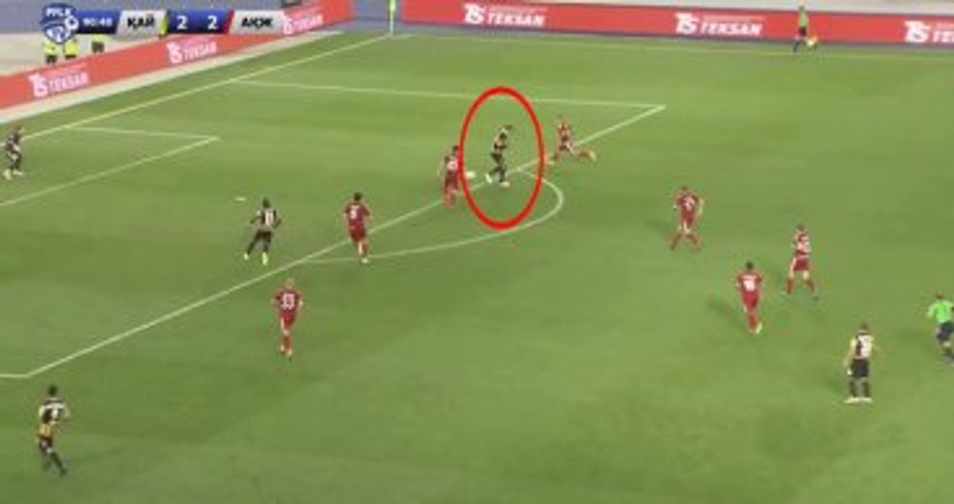 Kazakistan Ligi'nde Atılan Müthiş Gol Maça Damga Vurdu