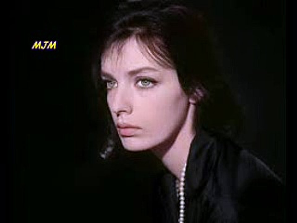 Les vendanges de l'amour --- Marie Laforet --- by MJM