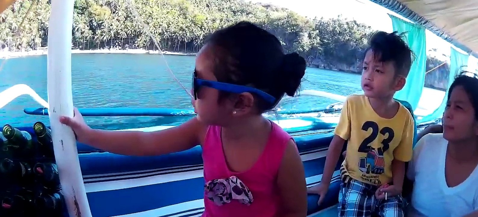 Summer Vacation -  Summer Vacation in Romblon Philippines