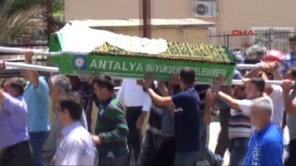 Alanya Kazada Ölen Doktor Alanya'da Defnedildi