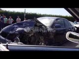 Ora News – Përplasen dy automjete në Fushë Krujë, dy persona në spital