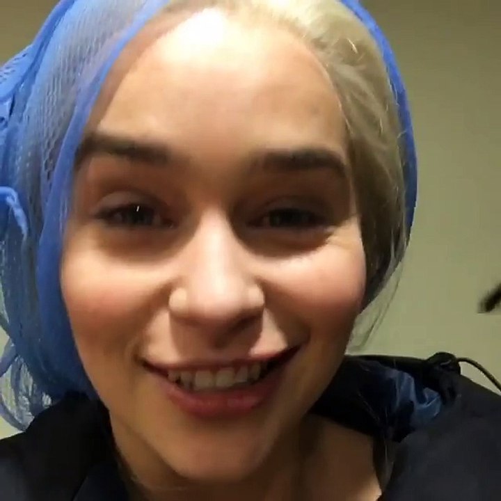 Emilia Clarke dances to 2PAC with Khal Moro (Game Of Thrones)