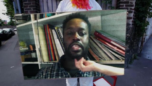 Celebrity tickling - L'Oeil de Links du 30/05 - CANAL+