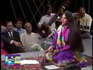 Chahat Mein Kya Duniya Dari - Gul Bahar Bano