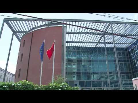 Taksa e tradhtisë. Në gjykatë 10 vajza që gjobitën ish-ët - Top Channel Albania - News - Lajme