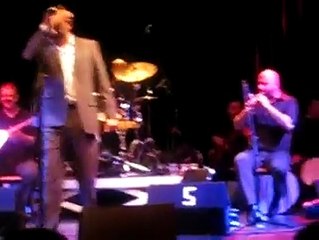 Yavuz Bingöl Sele verseydim&Saçlarına yildiz düşmş Gent Konseri