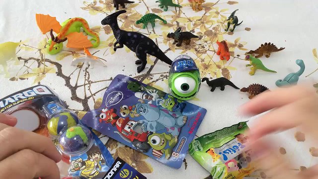 Monstros AS Transformes Doh kinder ovo Timargo Egg BEN 10 Scooby Doo Fofis