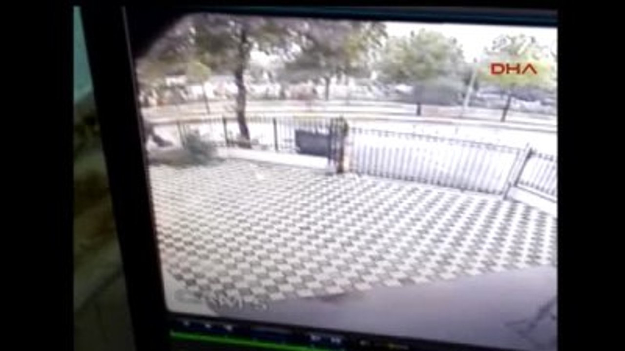 Katil Fatma Öğretmenin Cansız Bedenini Böyle Taşımış!