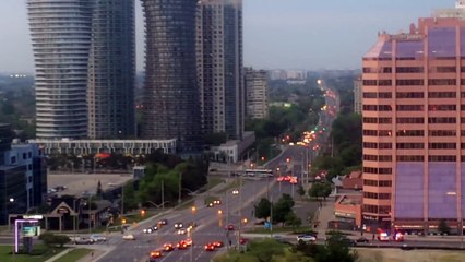 CRAZY POLICE CHASE IN MISSISSAUGA