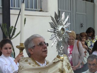 Trentola Ducenta (CE) - La processione del "Corpus Domini" della parrocchia San Giorgio Martire (29.05.16)