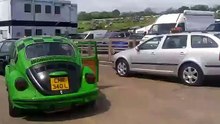 Uma Pão de forma com um motor bi-turbo de Porsche 911 com 540CV!