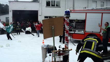 Grève des services publics: environ 400 personnes manifestent à Wavre (4)