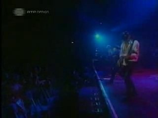 Scorpions - Deep and Dark (Unbreakable 2004 promo video)