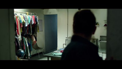 CUANDO LAS LUCES SE APAGAN - Trailer 1 - Oficial Subtitulado