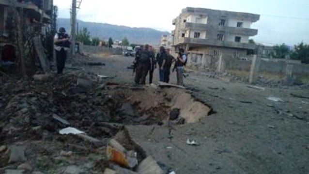 Silopi'de Polis Aracına Bombalı Saldırı: 4 Sivil Öldü, 5'i Polis 19 Yaralı