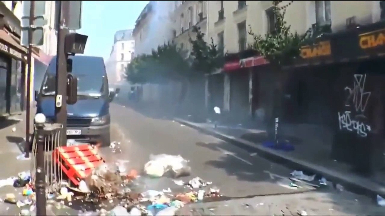 Paris im Krieg - Medien schweigen.