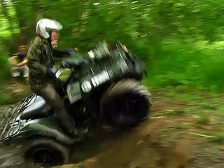 LZ off-road Quattro Lądeckie Bezdroża 2008 10 Quad walczy!!.AVI