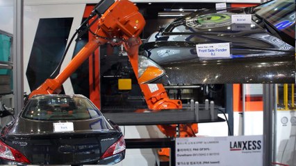 Servo Motorlu Plastik Enjeksiyon Makinesi WIZ-X 1300 Ton