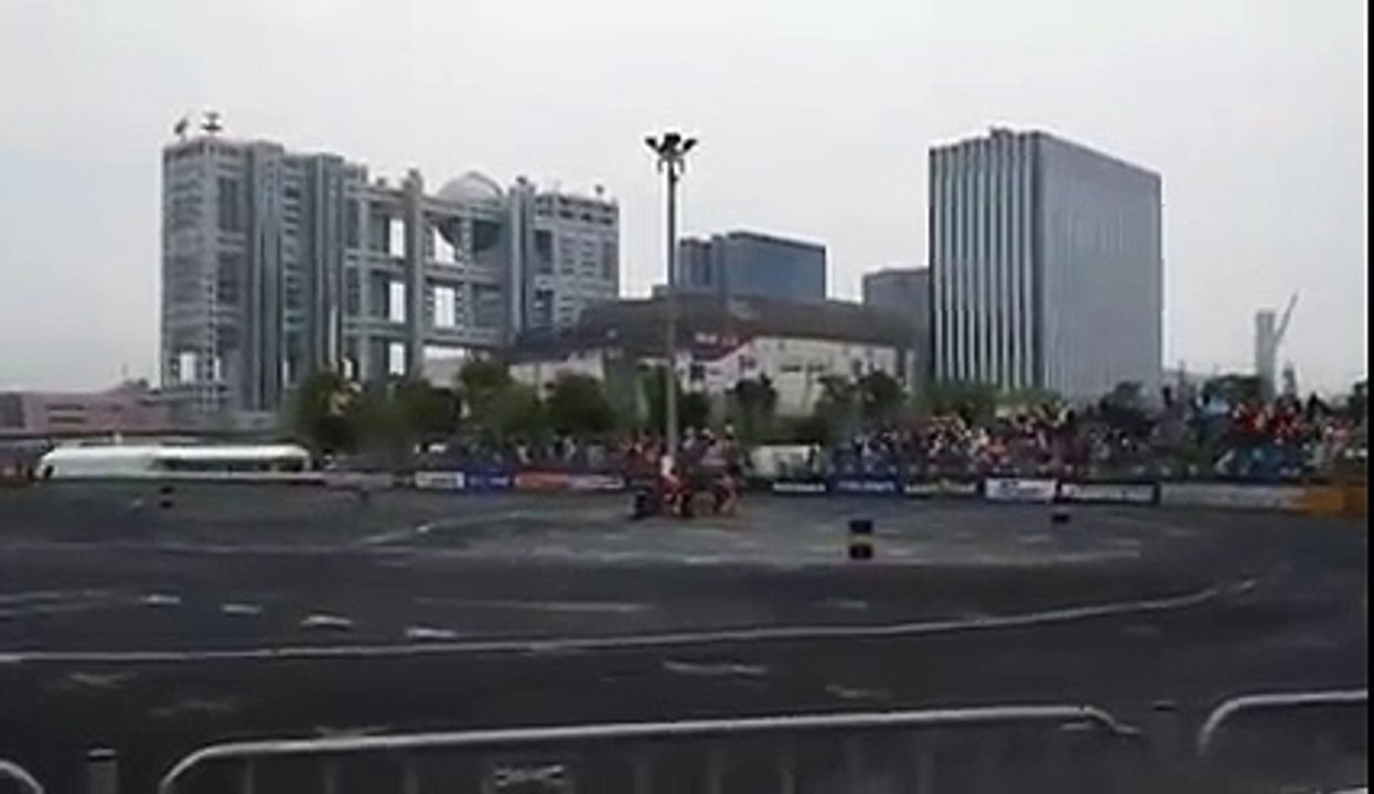 Drift in tokyo FAIL!