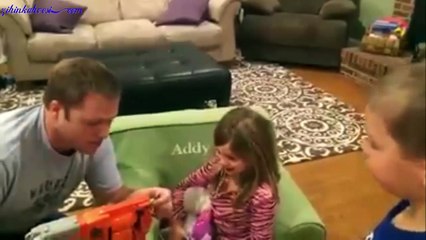 Bir Babadan Mükemmel Bir diş Çekme Taktiği