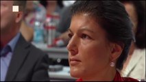 Migrants - Une députée allemande entartée lors d'un meeting