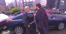 TPMP : Cyril Hanouna se frotte contre la voiture de Jean-Pierre Raffarin (vidéo)