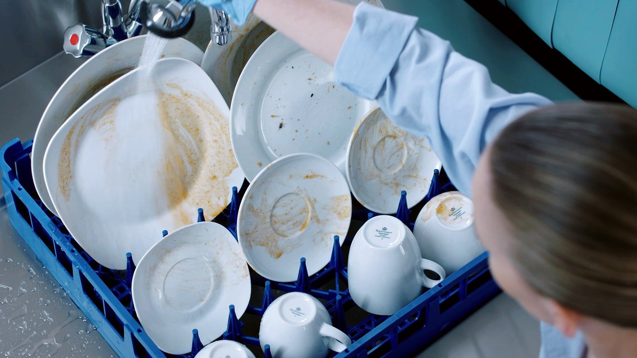 Gastro Spülmaschine CST- die Industriespülmaschine von Classeq