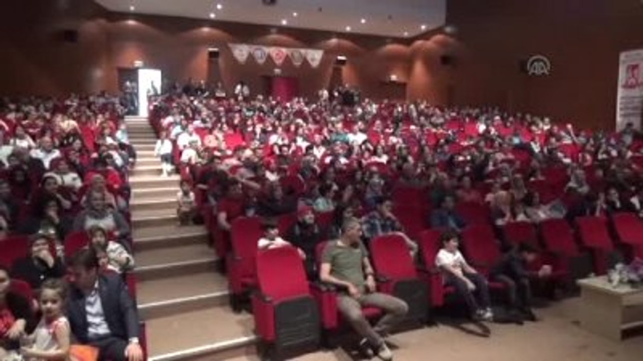 Müzik Kursu Öğrencilerine Sertifika Töreni